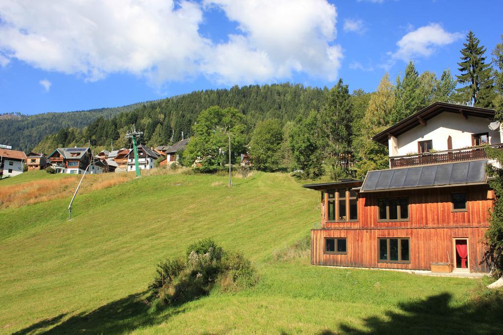 Haus Sigrid Apartment Bad Kleinkirchheim Exterior foto